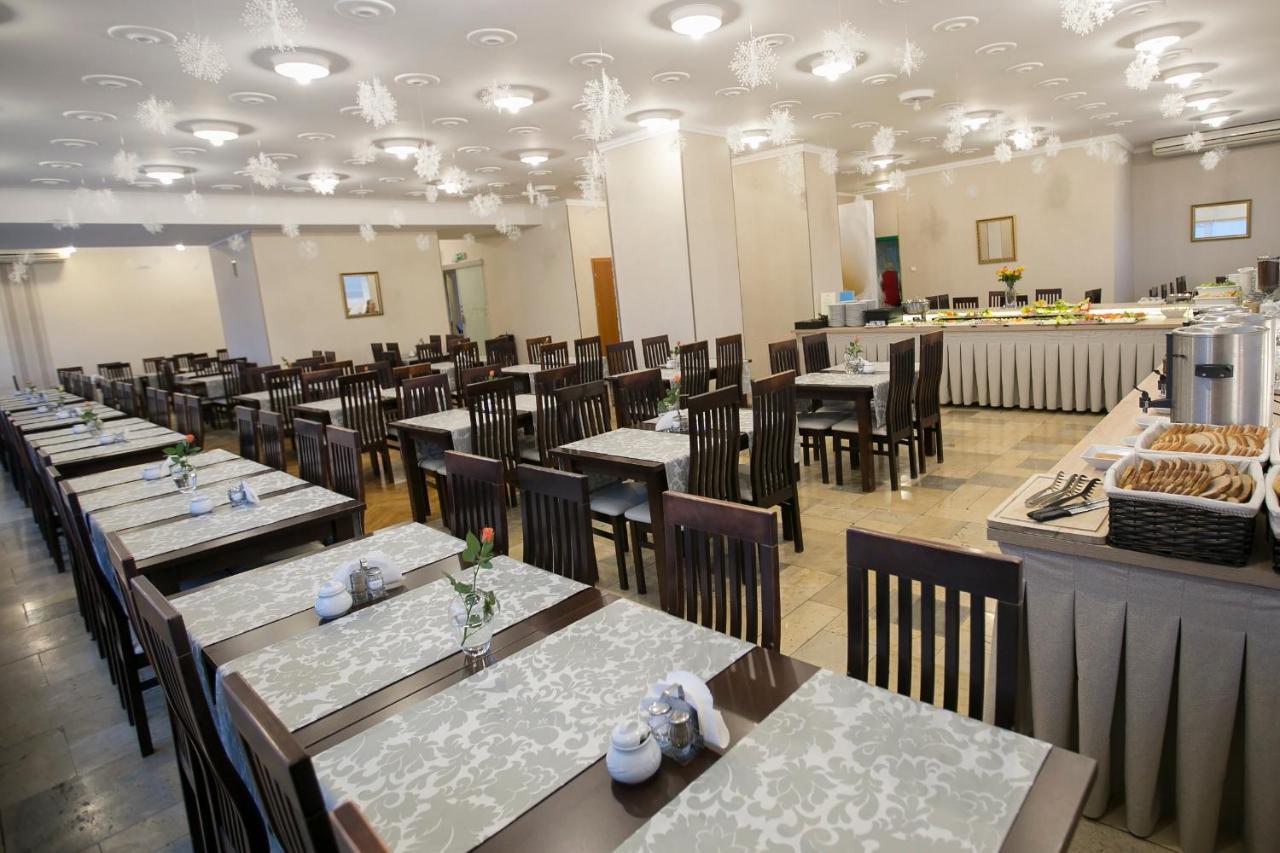 Hotel Interferie Cechsztyn Ustronie Morskie Esterno foto
